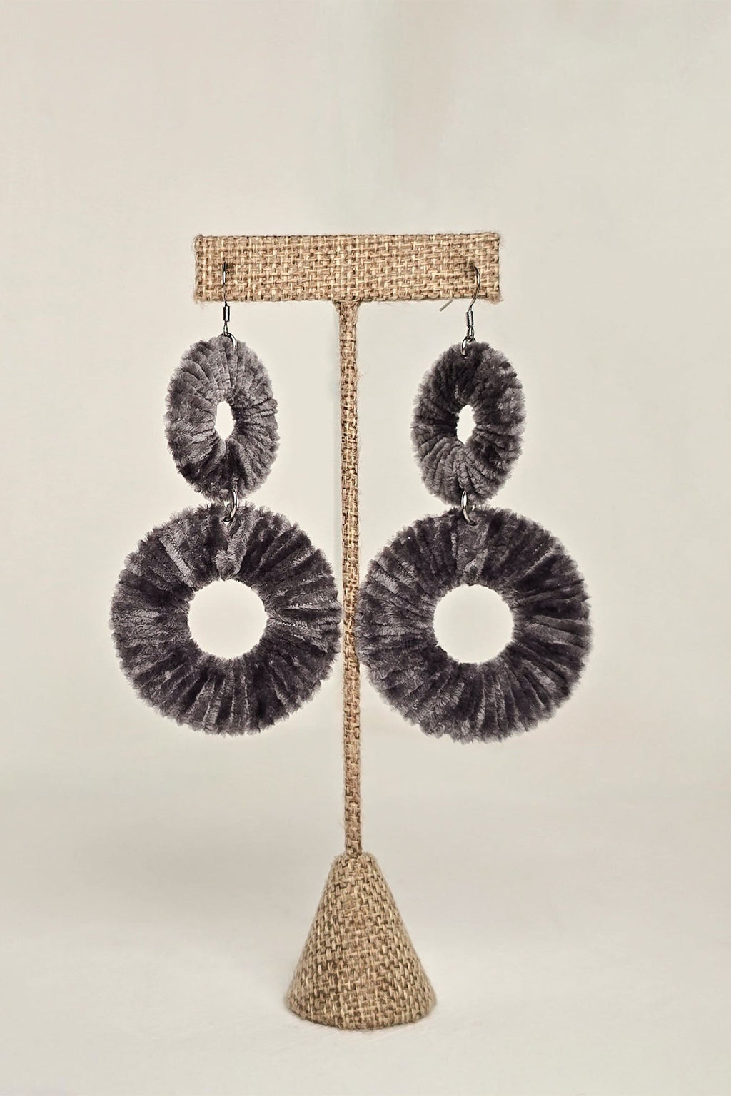 Gray Velvet Kaarlo earrings by OLANTI