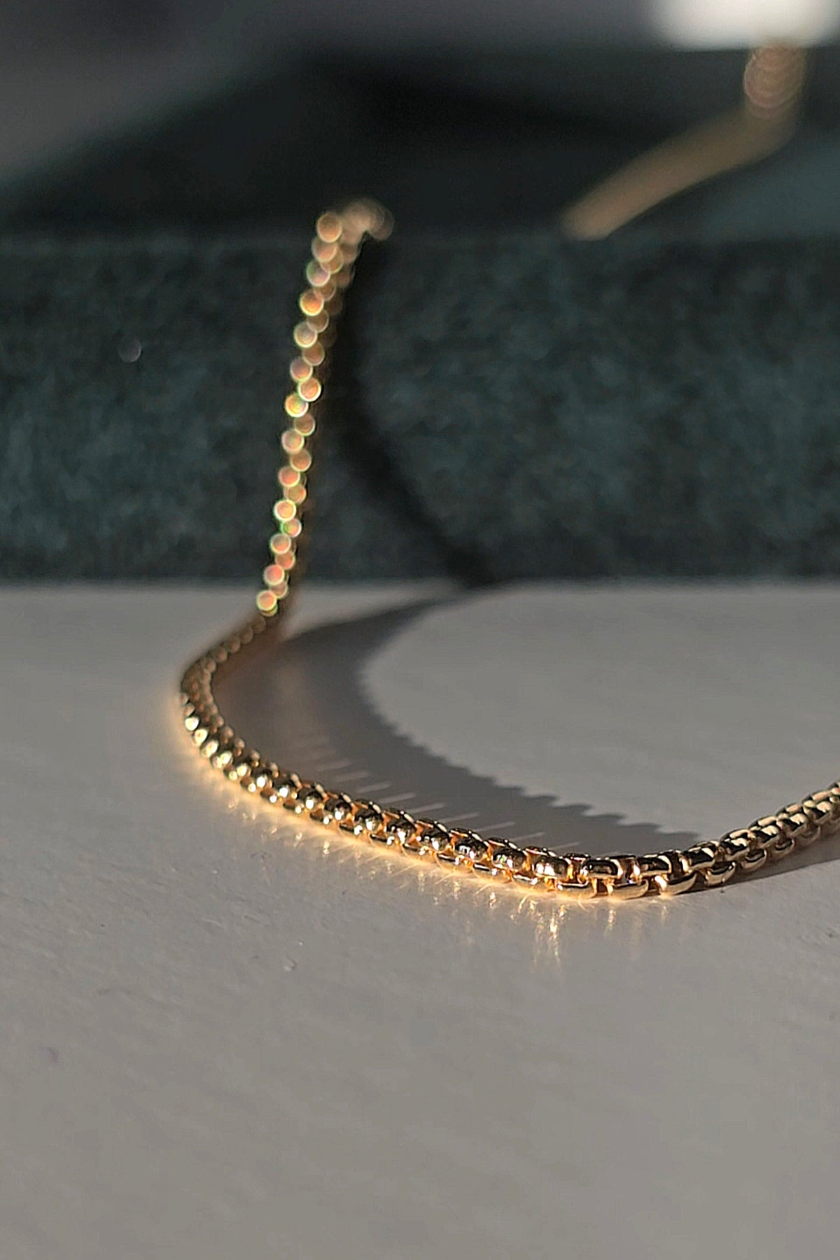 Additional view of OLANTI's Idris gold-filled jewelry chain